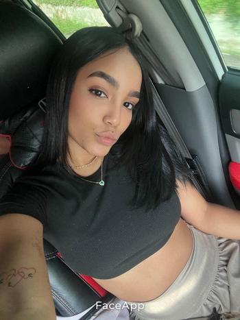 Alicia, 27  female escort, Harrisburg