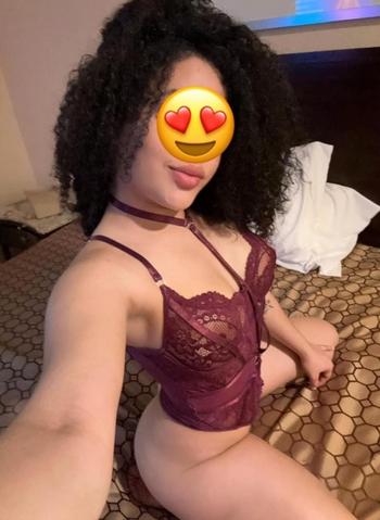 Stefany, 26  female escort, Harrisburg