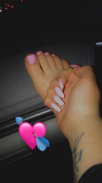 2675347560, female escort, Harrisburg